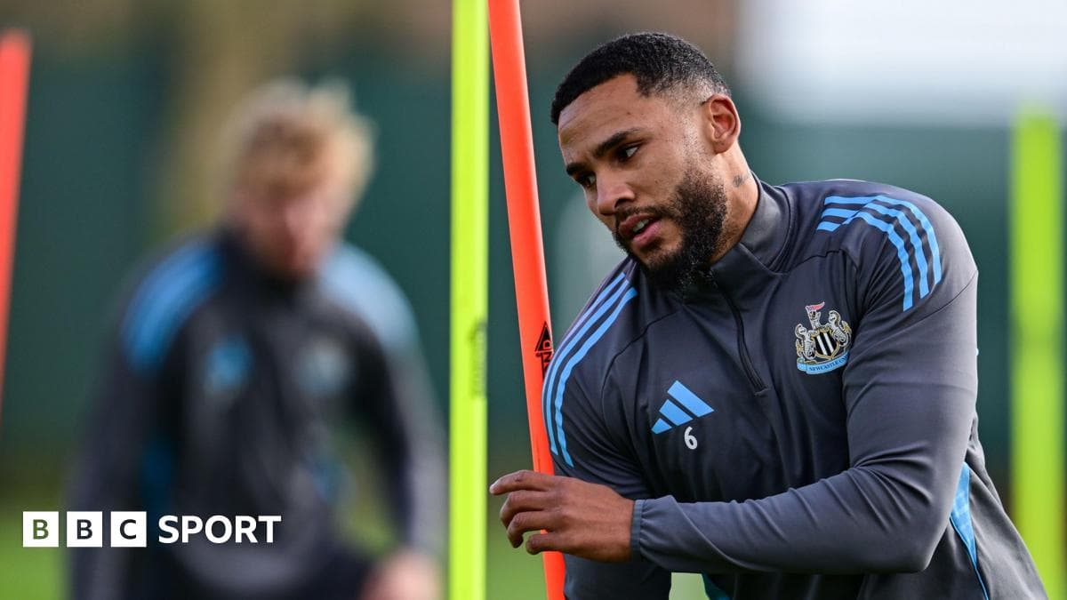 Foxes sign Newcastle's Lascelles and bring in two on loan
