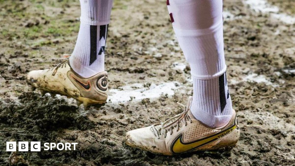 Dundee Utd face four matches in 14 days on weather-struck pitch