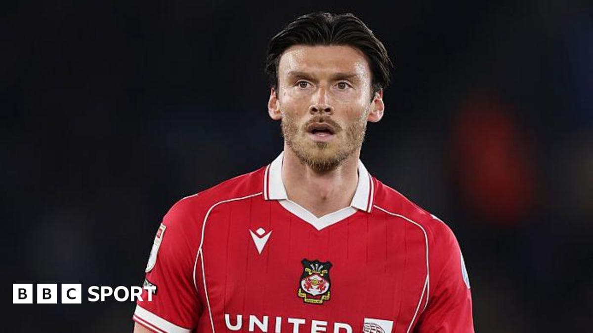 Moore targeting Wrexham and Wales double