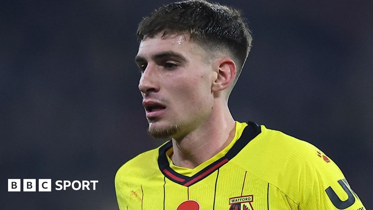 Orient make five signings as Beckles leaves