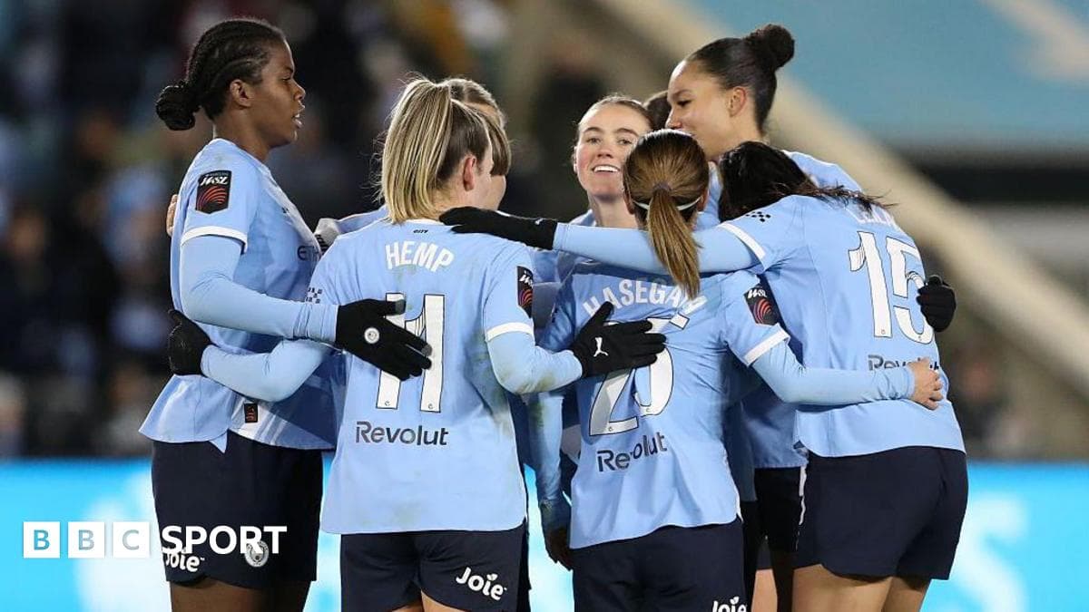 'Marvellous' Man City set WSL standard in rampant win