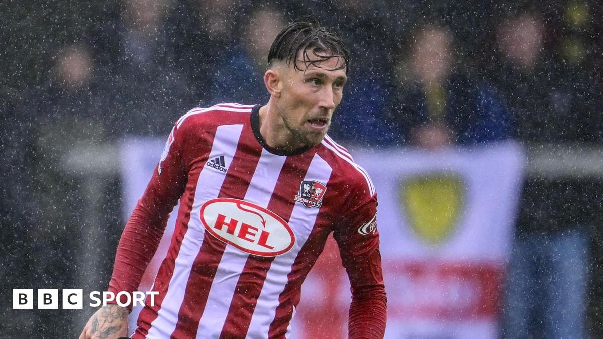 Defender MacDonald joins Barrow until end of season